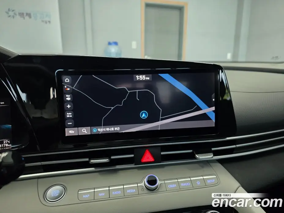 Hyundai Avante 2021 1.6 автомат (гидро), фото 11