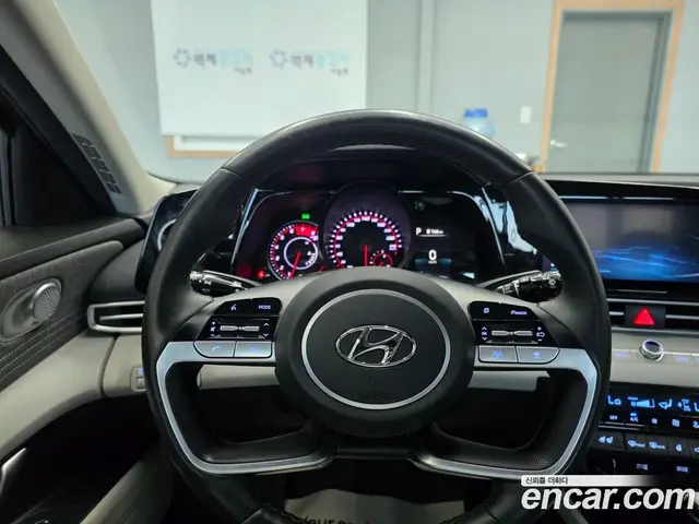 Hyundai Avante 2021 1.6 автомат (гидро), миниатюра 9