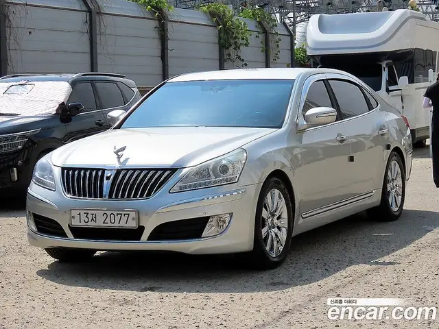 Hyundai Equus 2009 3.8 автомат (гидро), миниатюра 2