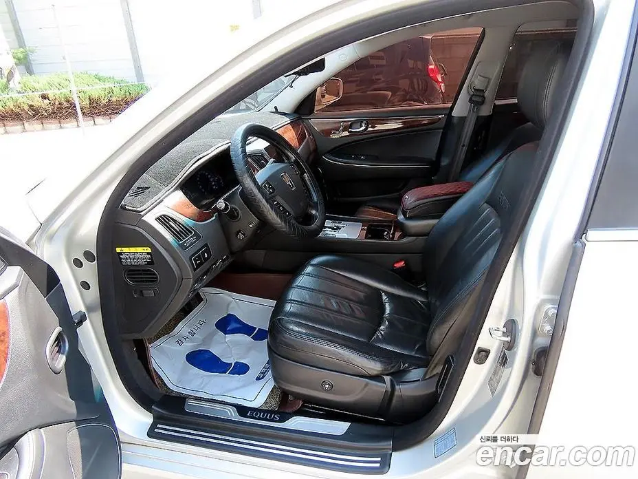 Hyundai Equus 2009 3.8 автомат (гидро), фото 5