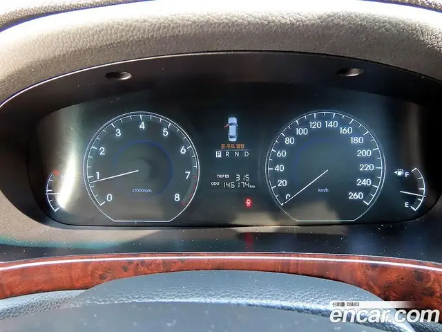 Hyundai Equus 2009 3.8 автомат (гидро), миниатюра 9