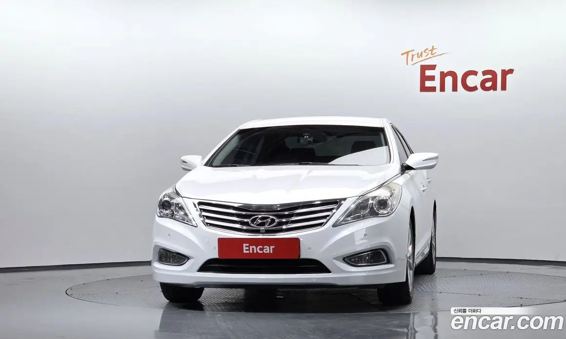 Hyundai Grandeur 2011 3.0 автомат (гидро), фото 3 Hyundai Grandeur 2011 3.0 автомат (гидро), фото 3