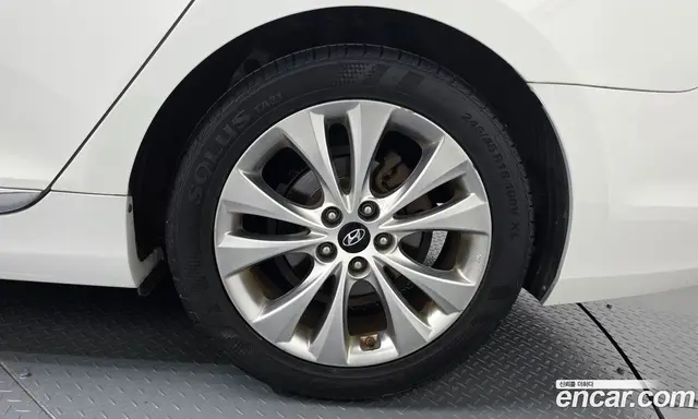 Hyundai Grandeur 2011 3.0 автомат (гидро), миниатюра 7 Hyundai Grandeur 2011 3.0 автомат (гидро), миниатюра 7
