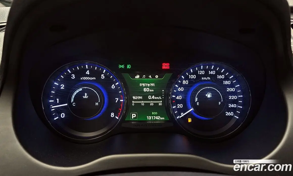 Hyundai Grandeur 2015 3.0 автомат (гидро), фото 11