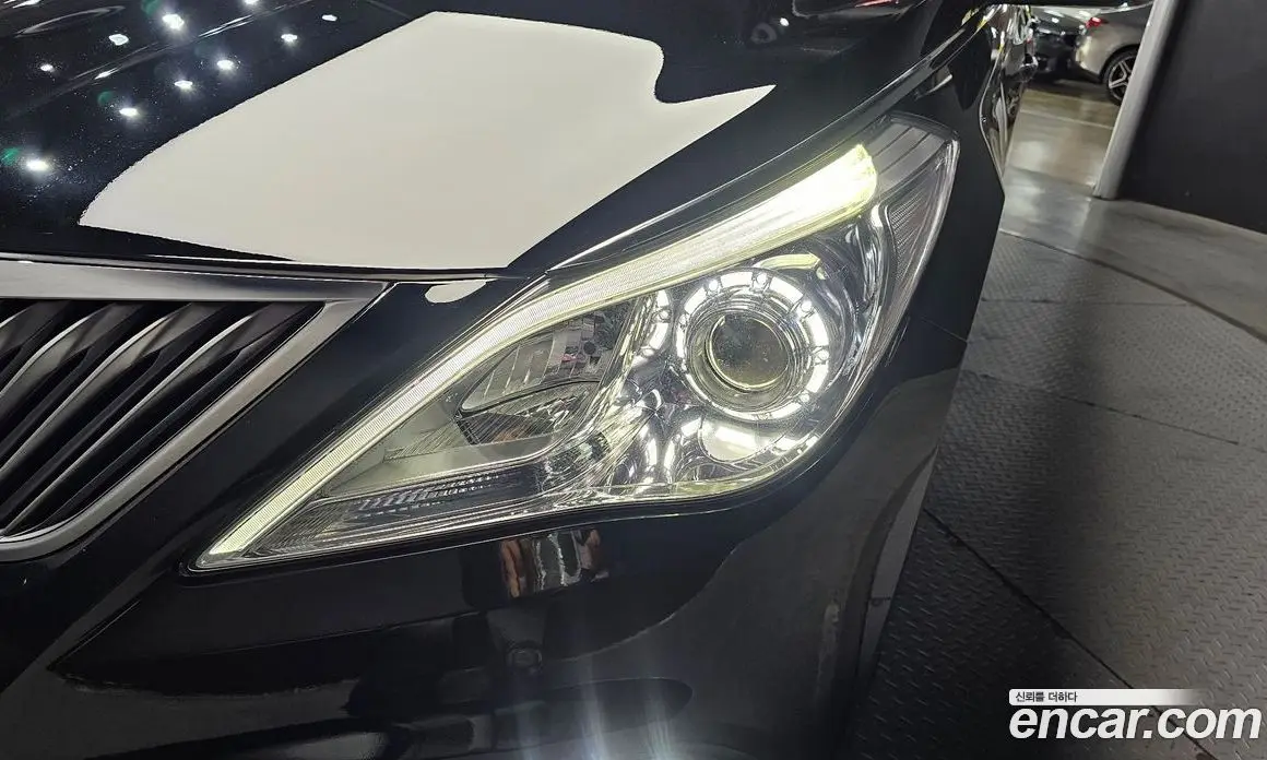 Hyundai Grandeur 2015 3.0 автомат (гидро), фото 8