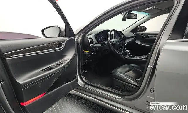 Hyundai Grandeur 2017 2.4 автомат (гидро), миниатюра 10 Hyundai Grandeur 2017 2.4 автомат (гидро), миниатюра 10