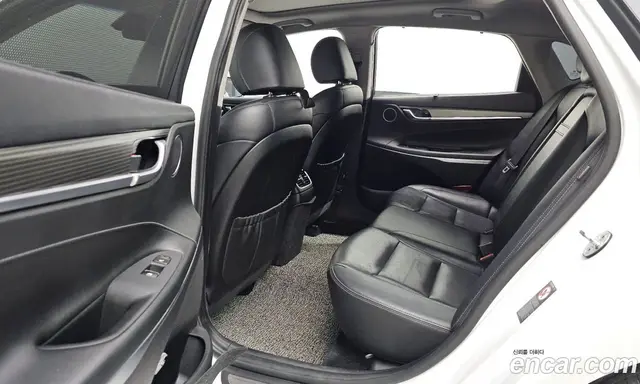 Hyundai Grandeur 2017 2.2 автомат (гидро), миниатюра 12