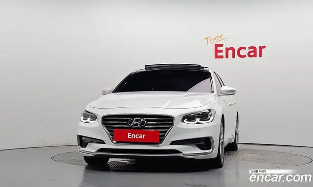 Hyundai Grandeur 2017 2.2 автомат (гидро), миниатюра 3