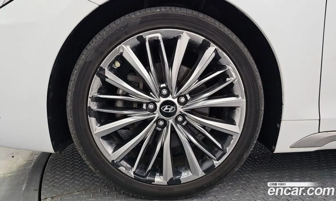 Hyundai Grandeur 2017 2.2 автомат (гидро), фото 5