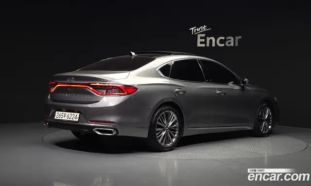 Hyundai Grandeur 2017 2.2 автомат (гидро), миниатюра 2