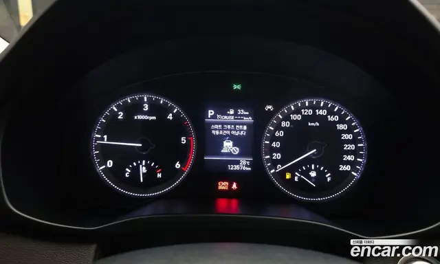 Hyundai Grandeur 2017 2.2 автомат (гидро), миниатюра 8