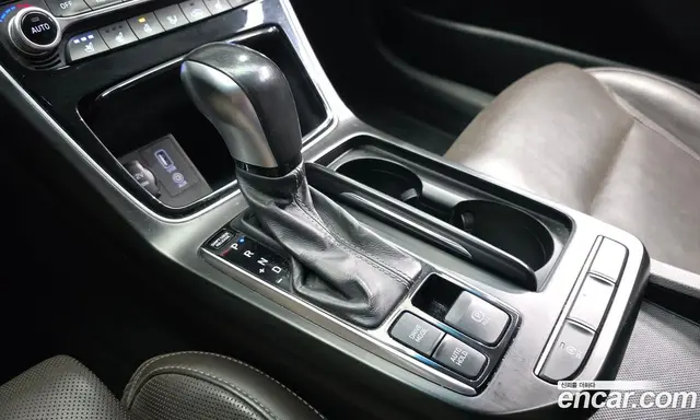Hyundai Grandeur 2017 2.2 автомат (гидро), миниатюра 9