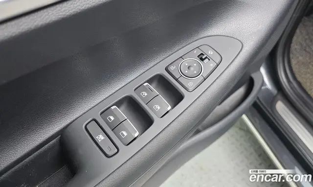 Hyundai Grandeur 2017 2.4 автомат (гидро), миниатюра 12