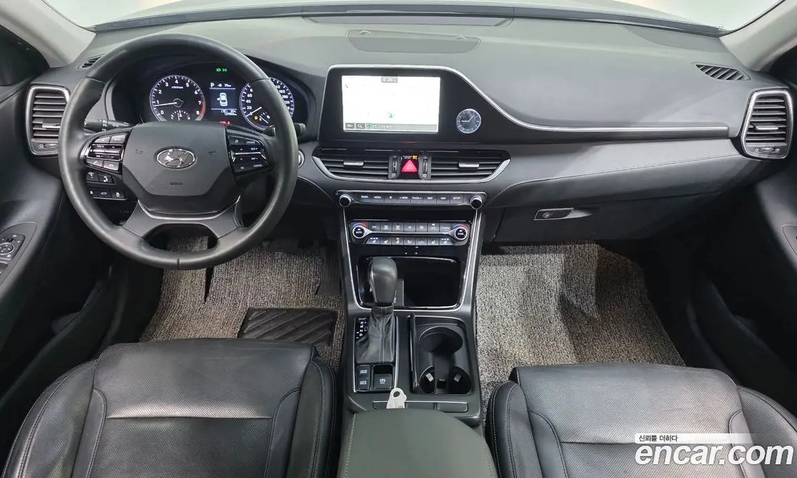 Hyundai Grandeur 2017 2.4 автомат (гидро), фото 7