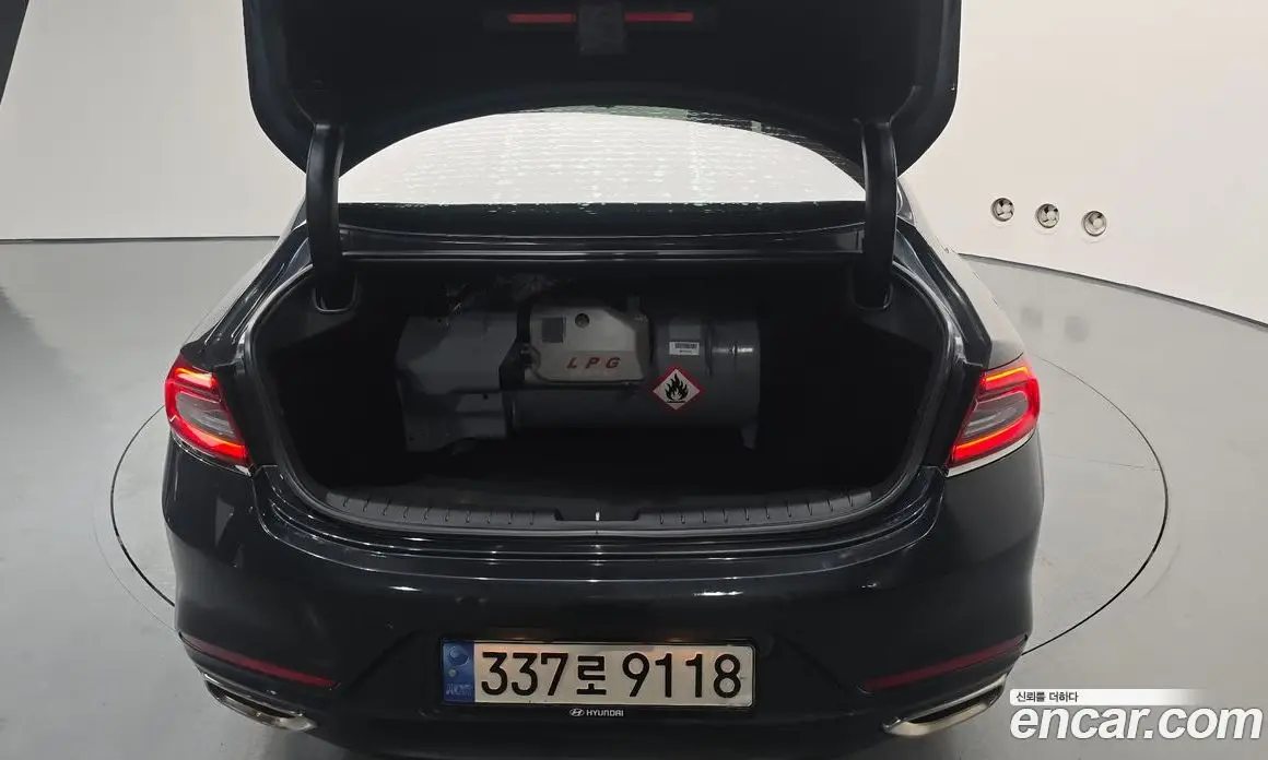 Hyundai Grandeur 2017 3.0 автомат (гидро), фото 20 Hyundai Grandeur 2017 3.0 автомат (гидро), фото 20