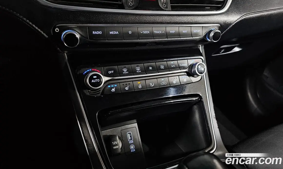 Hyundai Grandeur 2018 2.2 автомат (гидро), фото 17