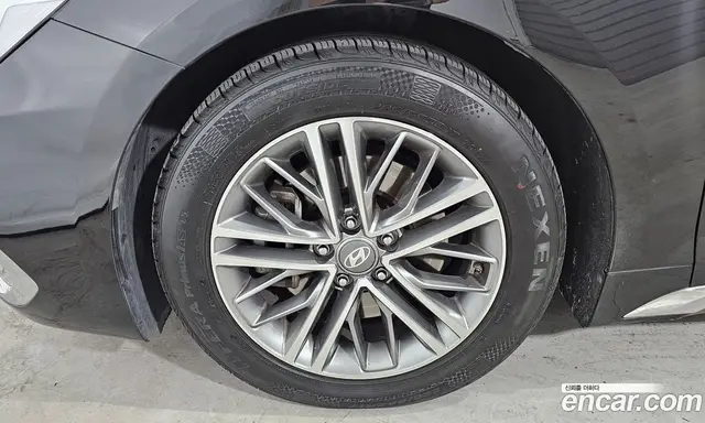 Hyundai Grandeur 2018 2.2 автомат (гидро), миниатюра 5