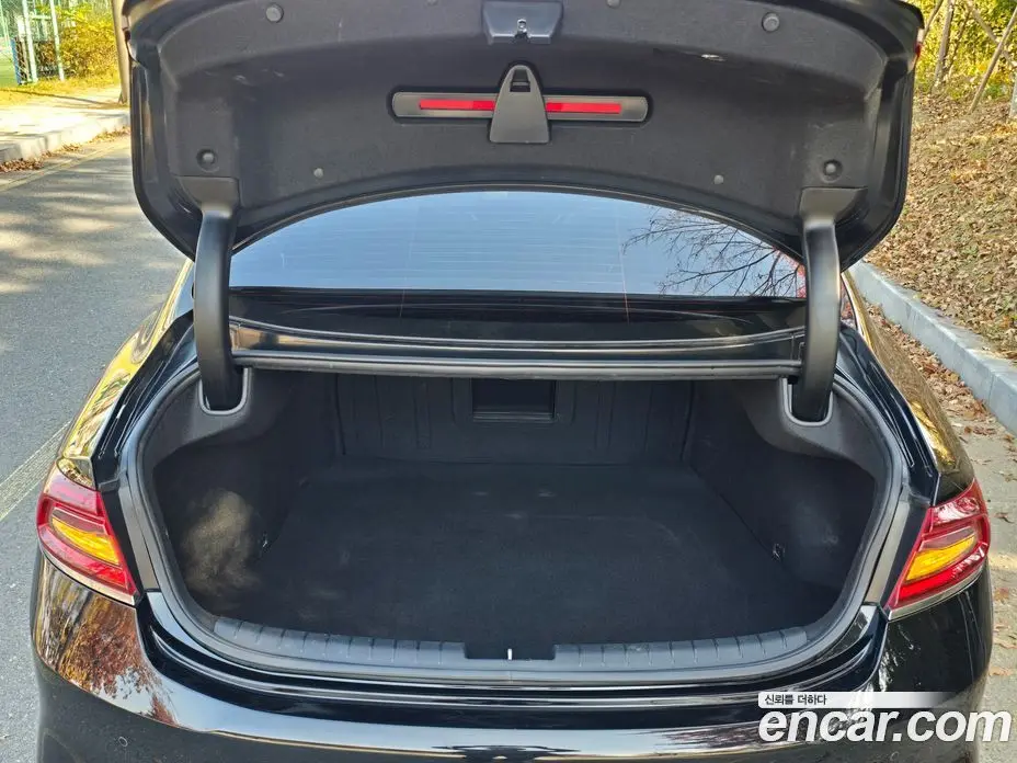 Hyundai Grandeur 2019 2.4 автомат (гидро), фото 7 Hyundai Grandeur 2019 2.4 автомат (гидро), фото 7