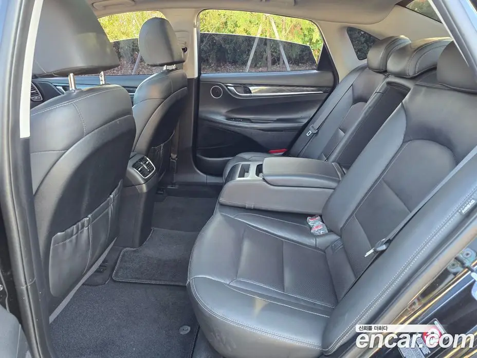 Hyundai Grandeur 2019 2.4 автомат (гидро), фото 9 Hyundai Grandeur 2019 2.4 автомат (гидро), фото 9