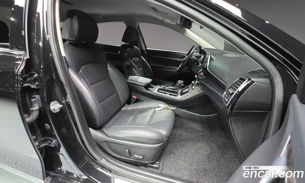 Hyundai Grandeur 2019 2.4 автомат (гидро), фото 10