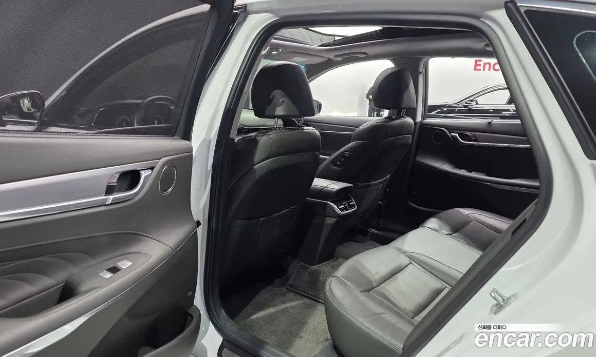Hyundai Grandeur 2020 3.3 автомат (гидро), фото 11
