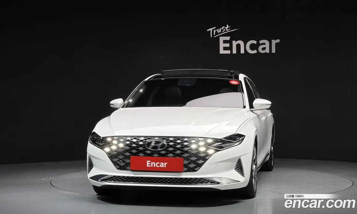 Hyundai Grandeur 2020 3.3 автомат (гидро), фото 3