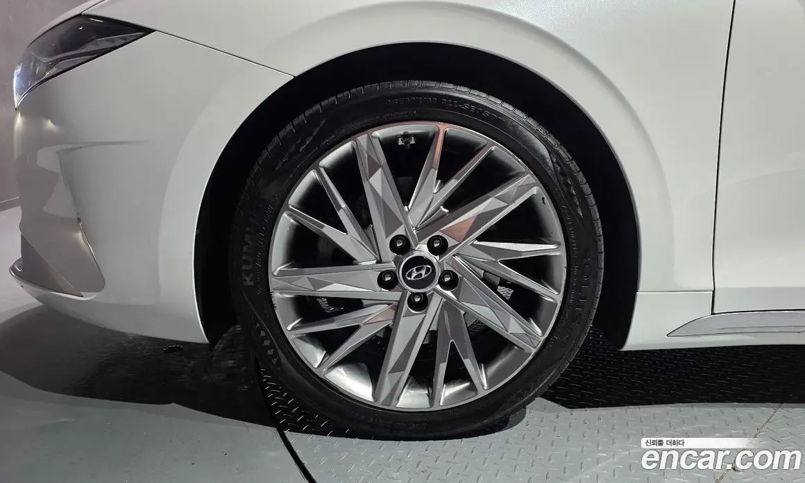 Hyundai Grandeur 2020 3.3 автомат (гидро), фото 5