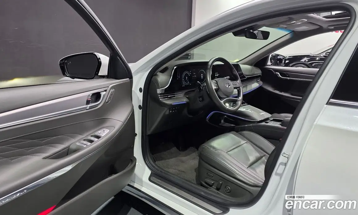 Hyundai Grandeur 2020 3.3 автомат (гидро), фото 10