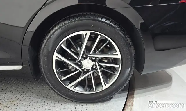 Hyundai Grandeur 2021 2.5 автомат (гидро), миниатюра 7 Hyundai Grandeur 2021 2.5 автомат (гидро), миниатюра 7