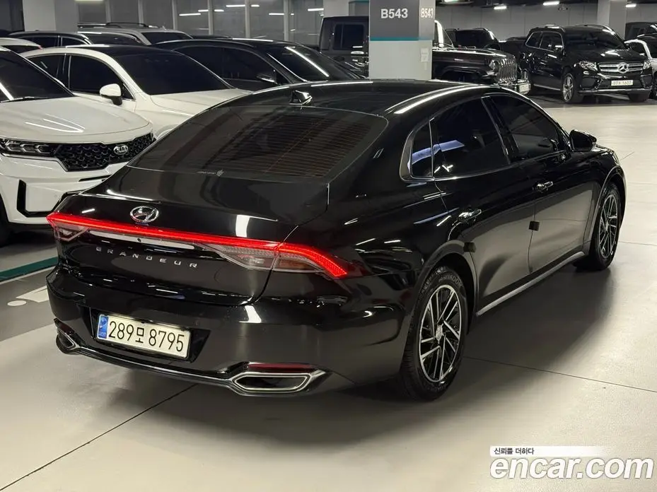 Hyundai Grandeur 2021 2.5 автомат (гидро), фото 4 Hyundai Grandeur 2021 2.5 автомат (гидро), фото 4