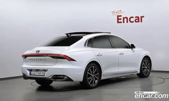 Hyundai Grandeur 2022 2.5 автомат (гидро), миниатюра 2