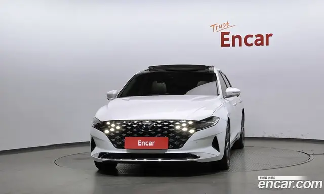 Hyundai Grandeur 2022 2.5 автомат (гидро), миниатюра 3