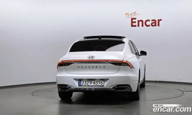 Hyundai Grandeur 2022 2.5 автомат (гидро), миниатюра 4