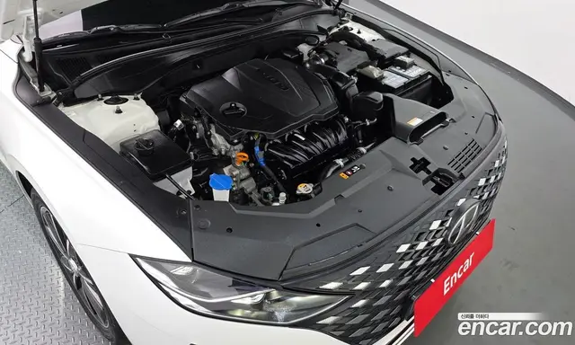 Hyundai Grandeur 2022 2.5 автомат (гидро), миниатюра 6