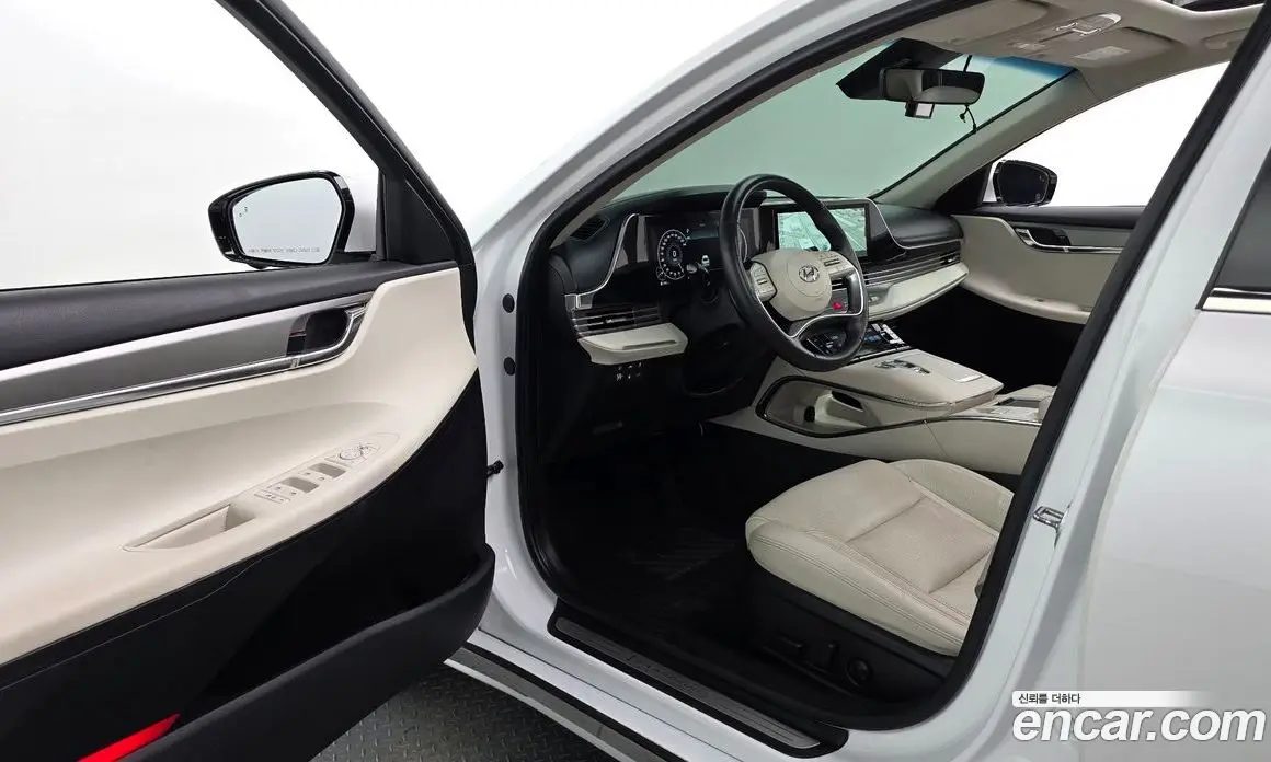 Hyundai Grandeur 2022 2.5 автомат (гидро), фото 10