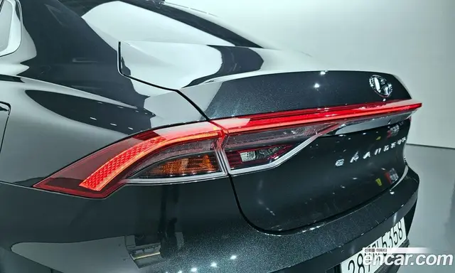 Hyundai Grandeur 2022 2.5 автомат (гидро), миниатюра 9 Hyundai Grandeur 2022 2.5 автомат (гидро), миниатюра 9
