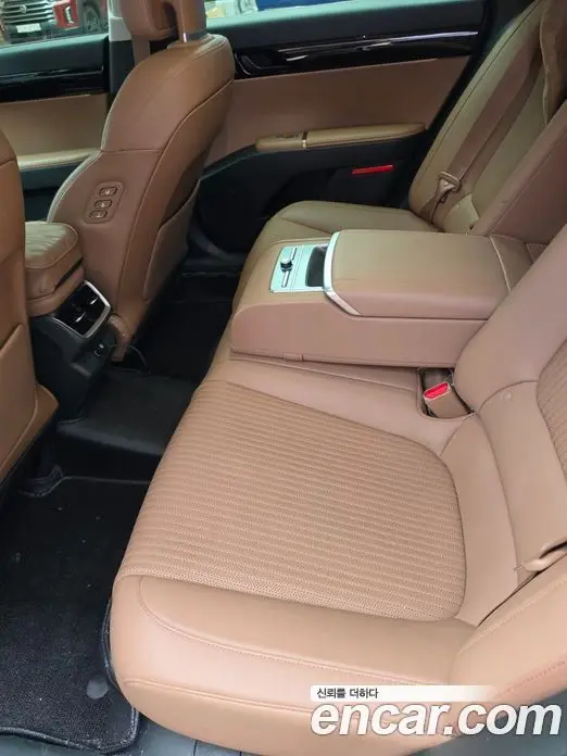 Hyundai Grandeur 2023 2.5 автомат (гидро), фото 9