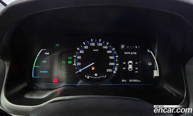 Hyundai Ioniq 2016 1.6 автомат (гидро), миниатюра 8