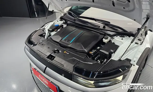 Hyundai Ioniq 5 2023 0.1 автомат (гидро), миниатюра 6