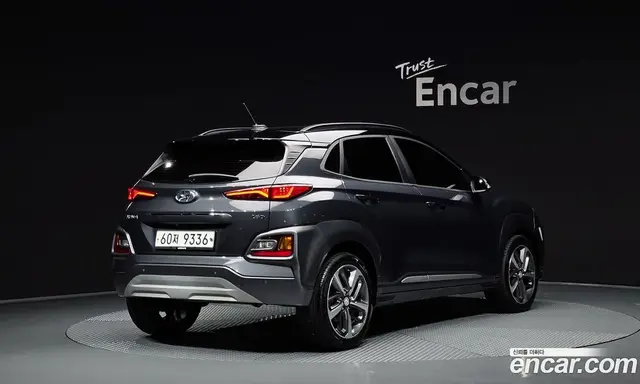 Hyundai Kona 2017 1.6 автомат (гидро), миниатюра 2 Hyundai Kona 2017 1.6 автомат (гидро), миниатюра 2