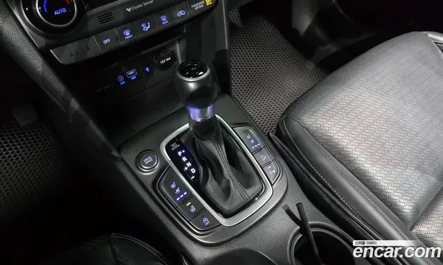 Hyundai Kona 2017 1.6 автомат (гидро), миниатюра 12