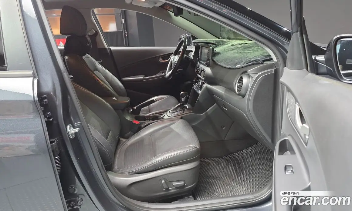Hyundai Kona 2017 1.6 автомат (гидро), фото 17 Hyundai Kona 2017 1.6 автомат (гидро), фото 17