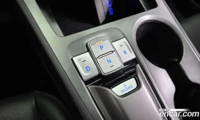 Hyundai Kona 2018 0.2 автомат (гидро), миниатюра 12