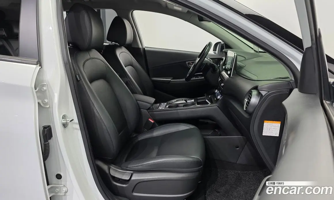 Hyundai Kona 2018 0.2 автомат (гидро), фото 17 Hyundai Kona 2018 0.2 автомат (гидро), фото 17