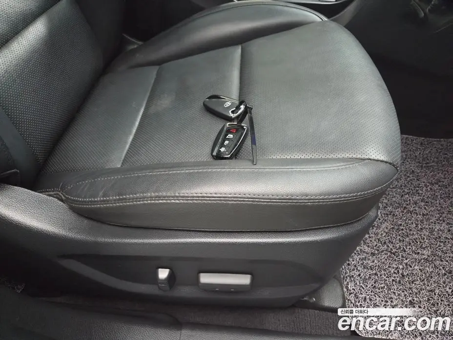 Hyundai Santa Fe 2014 2.0 автомат (гидро), фото 11