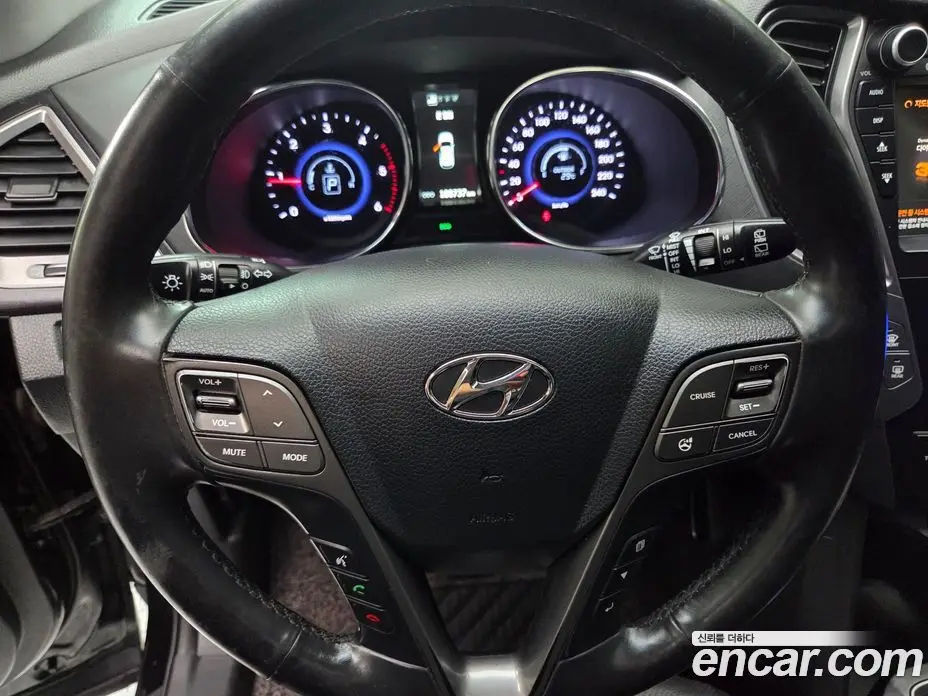 Hyundai Santa Fe 2014 2.0 автомат (гидро), фото 15