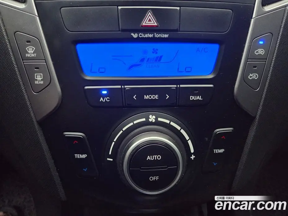 Hyundai Santa Fe 2014 2.0 автомат (гидро), фото 17