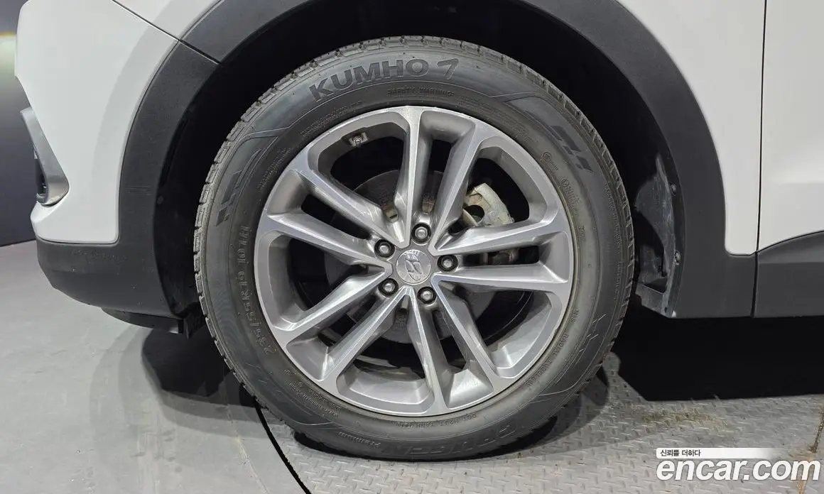 Hyundai Santa Fe 2016 2.0 автомат (гидро), фото 5