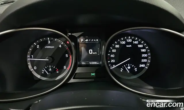 Hyundai Santa Fe 2017 2.0 автомат (гидро), миниатюра 8