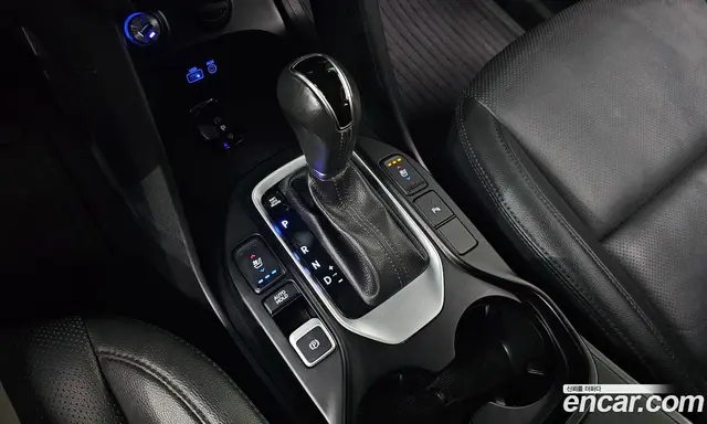 Hyundai Santa Fe 2017 2.0 автомат (гидро), миниатюра 9